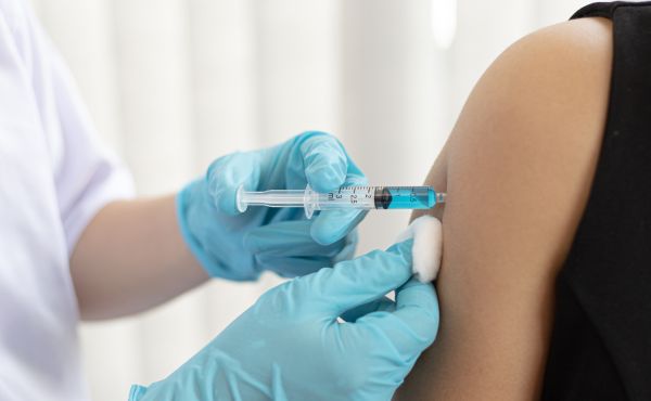 Vacinação cresce no Brasil, mas ainda não atinge a meta