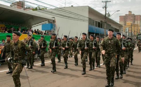 Desfile Cívico-Militar de São José dos Pinhais será no domingo